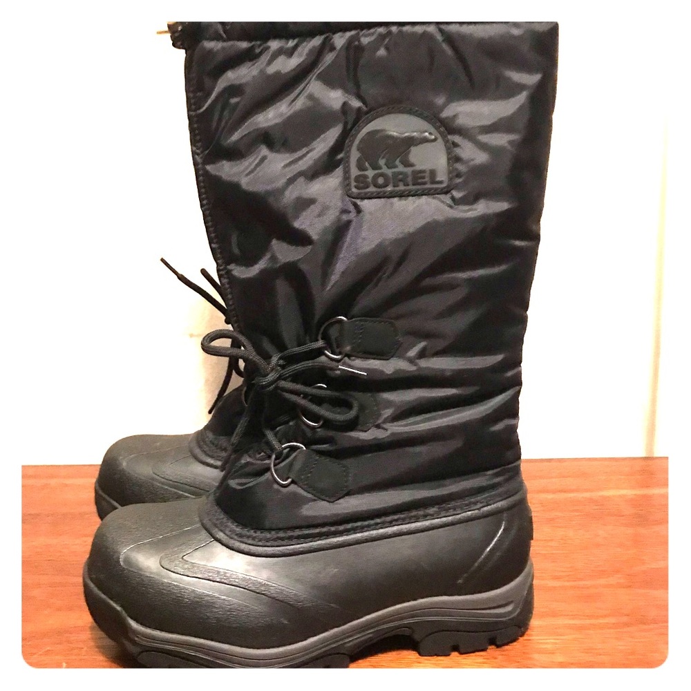 Brand New Sorel Snowlion Women’s Snow Boots size 7